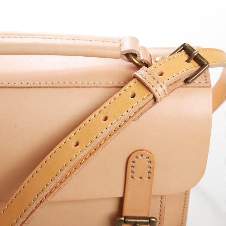 Handgefertigte Ledertasche – Hand- & Crossbeam-Design