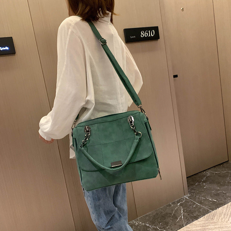 Matte Damen-Schultertasche im Scrub-Look, große Kapazität, Matcha-Grün aus PU-Leder – Boston-Bag für Reisen