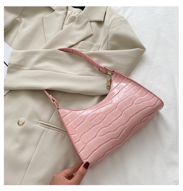 Kleine Messenger-Bag im Quadratformat – Crossbody & Handtasche